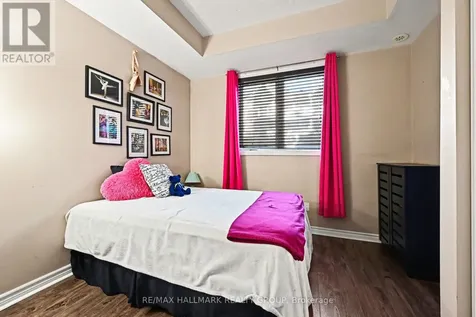 140 Mocha Private Ottawa ON K1T 0K5
