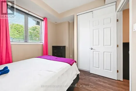 140 Mocha Private Ottawa ON K1T 0K5