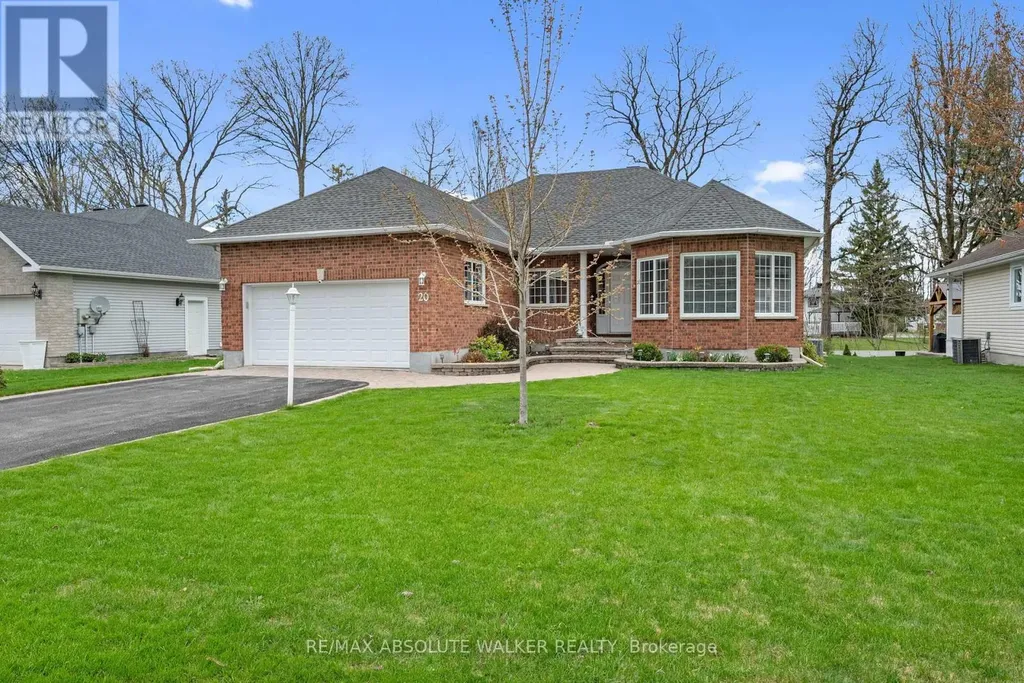 20 Mary Hill Crescent Ottawa ON K0A 2Z0