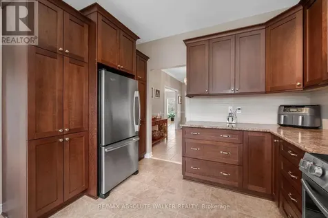 20 Mary Hill Crescent Ottawa ON K0A 2Z0