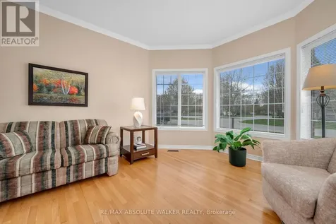 20 Mary Hill Crescent Ottawa ON K0A 2Z0