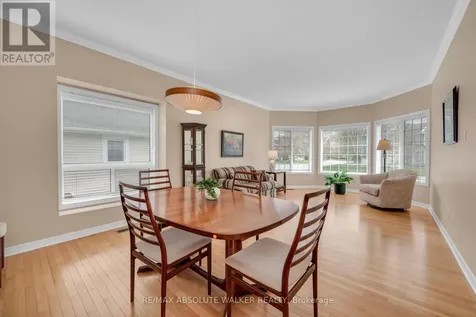 20 Mary Hill Crescent Ottawa ON K0A 2Z0