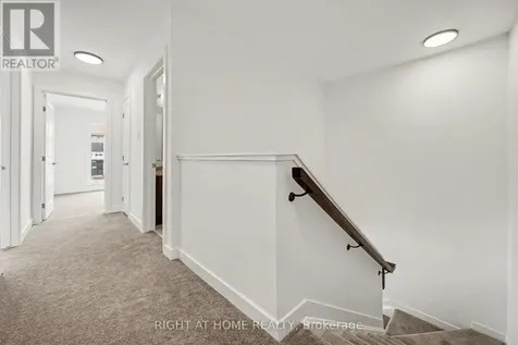 1055 Cedar Creek Drive Ottawa ON K1X 0G3