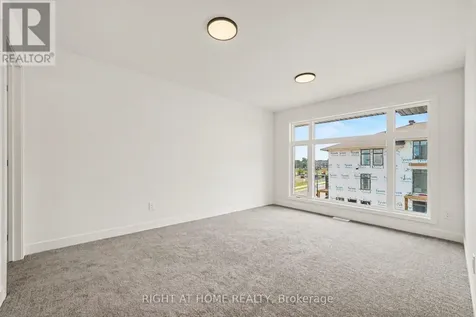 1055 Cedar Creek Drive Ottawa ON K1X 0G3