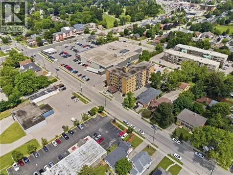 87 St George Street Brantford ON N3R 1V5
