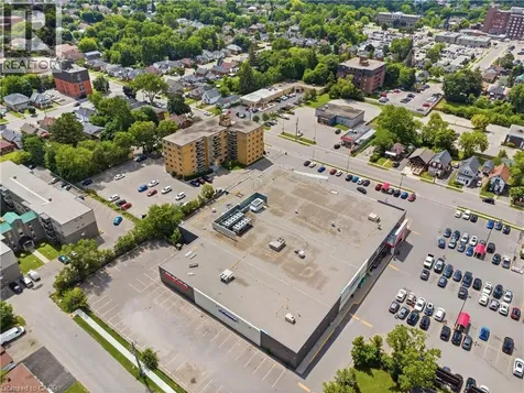 87 St George Street Brantford ON N3R 1V5