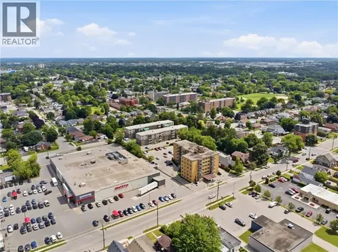87 St George Street Brantford ON N3R 1V5