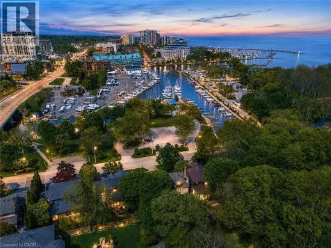 78 West River Street Oakville ON L6L 3B5