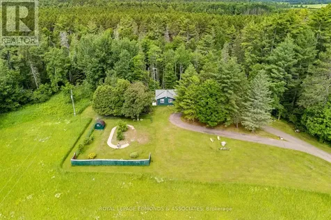 200 Walters Road Laurentian Valley ON K8A 6W5