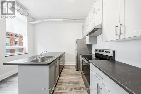 11 Queen Street East Brantford ON N3T 3B1