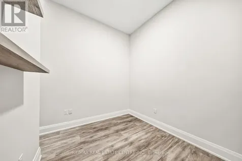 11 Queen Street East Brantford ON N3T 3B1
