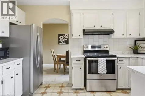 57 Neil Avenue Stoney Creek ON L8G 2N1