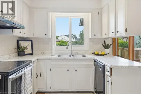 57 Neil Avenue Stoney Creek ON L8G 2N1