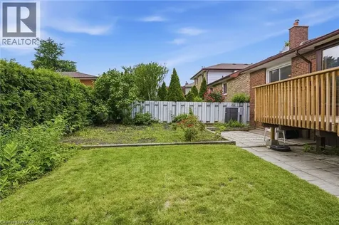 57 Neil Avenue Stoney Creek ON L8G 2N1