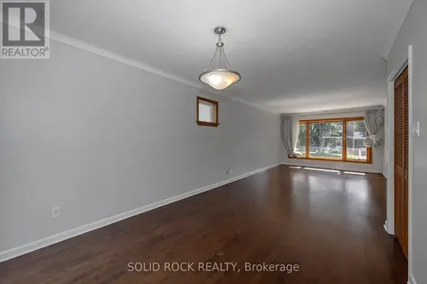 1235 Major Street Ottawa ON K2C 2S3