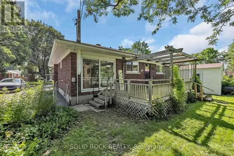 1235 Major Street Ottawa ON K2C 2S3