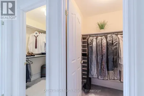 19 Black Tern Crescent Ottawa ON K2M 2Z4