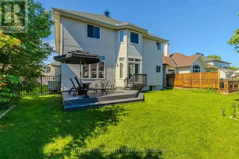 19 Black Tern Crescent Ottawa ON K2M 2Z4