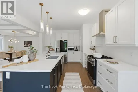 32 Priory Drive Whitby ON L1P 0L1