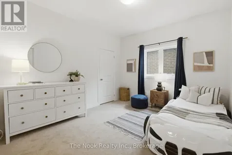 32 Priory Drive Whitby ON L1P 0L1
