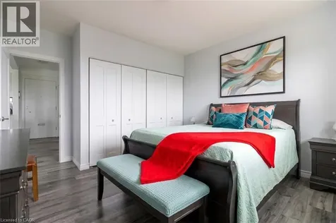8 Woodman Drive Hamilton ON L8K 4C9