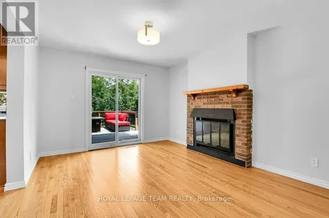 332 Liard Street Ottawa ON K2S 1J8