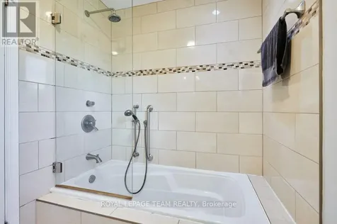 332 Liard Street Ottawa ON K2S 1J8