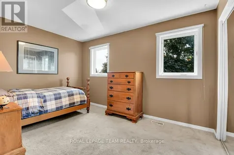 332 Liard Street Ottawa ON K2S 1J8