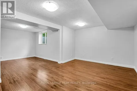 332 Liard Street Ottawa ON K2S 1J8
