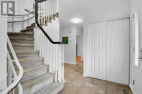 332 Liard Street Ottawa ON K2S 1J8