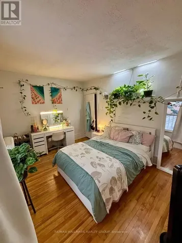 421 Lisgar Street Ottawa ON K1R 5G9