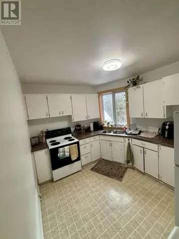 421 Lisgar Street Ottawa ON K1R 5G9