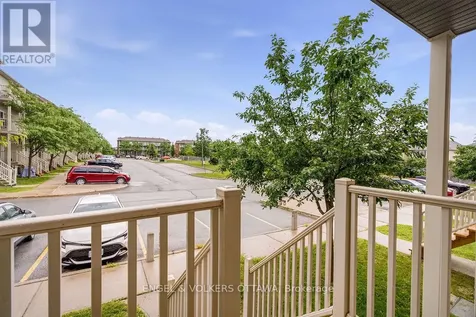270 Espin Heights Ottawa ON K2J 0Y8