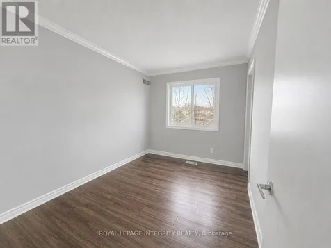 65 Rothesay Drive Ottawa ON K2L 1N6