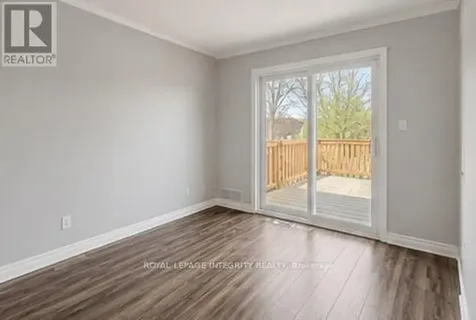 65 Rothesay Drive Ottawa ON K2L 1N6