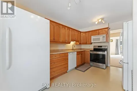 820 Cahill Drive West Ottawa ON K1V 9K4