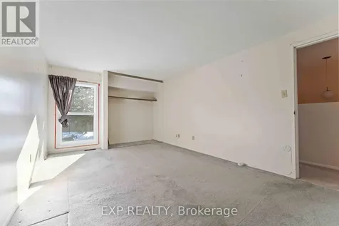 820 Cahill Drive West Ottawa ON K1V 9K4