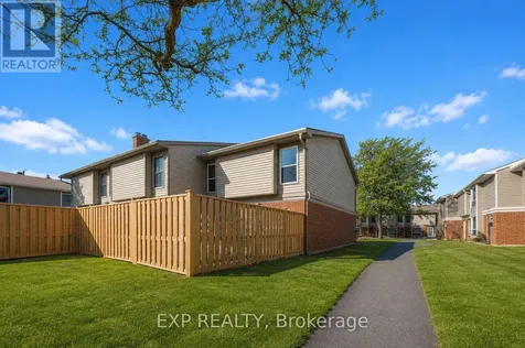 820 Cahill Drive West Ottawa ON K1V 9K4