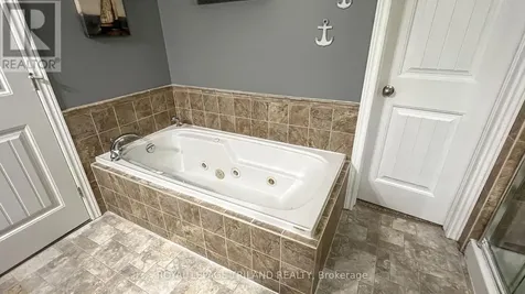 8447 Keith Street Lambton Shores ON N0N 1J0