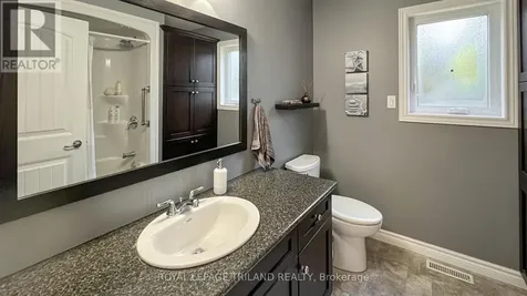 8447 Keith Street Lambton Shores ON N0N 1J0