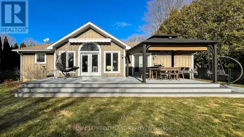 8447 Keith Street Lambton Shores ON N0N 1J0