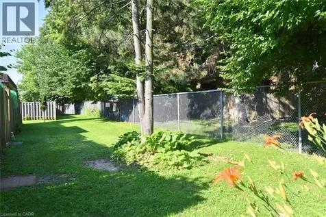 299 Limeridge Road Hamilton ON L9C 2V4