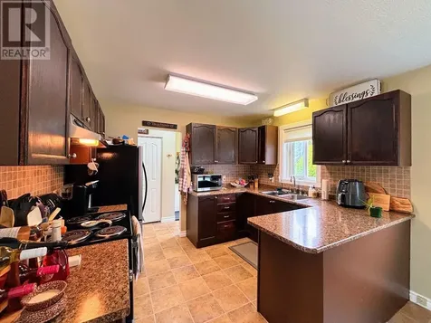 16 Matachewan Road Manitouwadge ON P0T 2C0