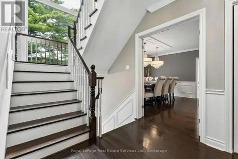 1 Stonebury Place Hamilton ON L8B 0Z1
