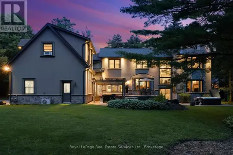 1 Stonebury Place Hamilton ON L8B 0Z1