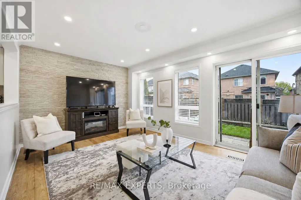 40 Dills Crescent Milton (de Dempsey) ON L9T 5P2