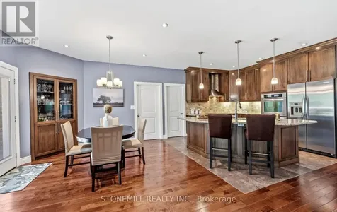 868 Eastdale Drive Wasaga Beach ON L9Z 2R2