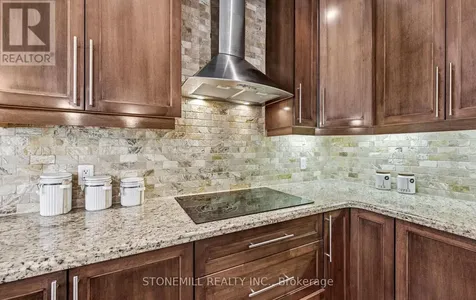 868 Eastdale Drive Wasaga Beach ON L9Z 2R2