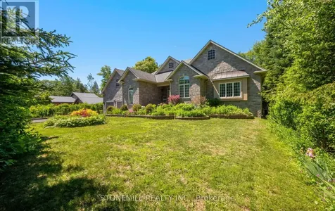868 Eastdale Drive Wasaga Beach ON L9Z 2R2