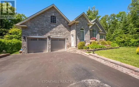 868 Eastdale Drive Wasaga Beach ON L9Z 2R2